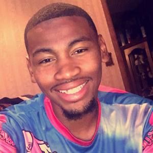 Meet your Posher, Nike